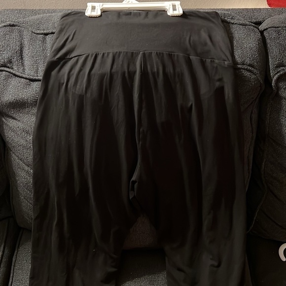 Maternity pants - Picture 8 of 9